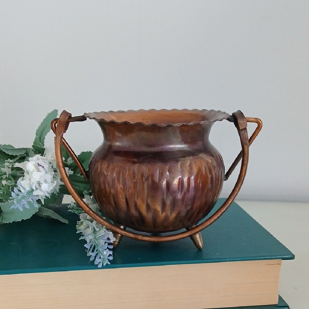 Copper Footed Cauldron Ruffled Rim Vase w/ Handle Embossed Design 3" H x 3.5" W